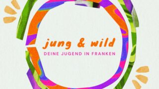 Grafik mit bunten, abstrakten Formen und Text: "jung & wild" und "Deine Jugend in Franken" in einer dynamischen Schriftart, umgeben von einer künstlerischen Kreation.