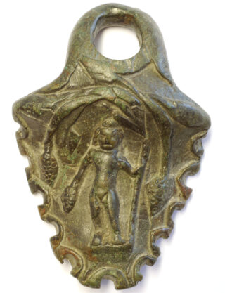 Römische Henkelattasche mit Darstellung des Weingotts Bacchus aus einer germanischen Siedlung bei Hopferstadt