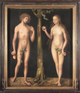"Adam und Eva" von Lucas Cranach d. Ä. (um 1513) zeigt einen Mann und eine Frau neben einem Baumstamm. Eva mit langem rötlichen Haar hat gerade in eine Frucht gebissen, was von einer Schlange, die sich oben aus dem Geäst schlängelt, beobachtet wird. Auch Adam hat einen Zweig, an dem eine Frucht hängt, in der Hand.